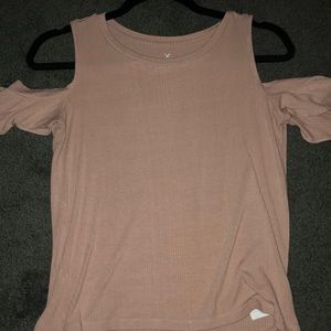 Off the shoulder T-shirt